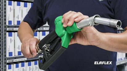 ELAFLEX Premium Quality Refuelling Equipment<br />
'From Terminal to Nozzle'